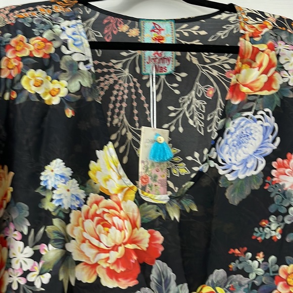 Johnny Was. Short sleeve top - Picture 2 of 8